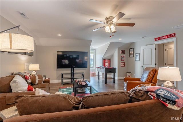 3514 Sand Drive, Newburgh, IN 47630