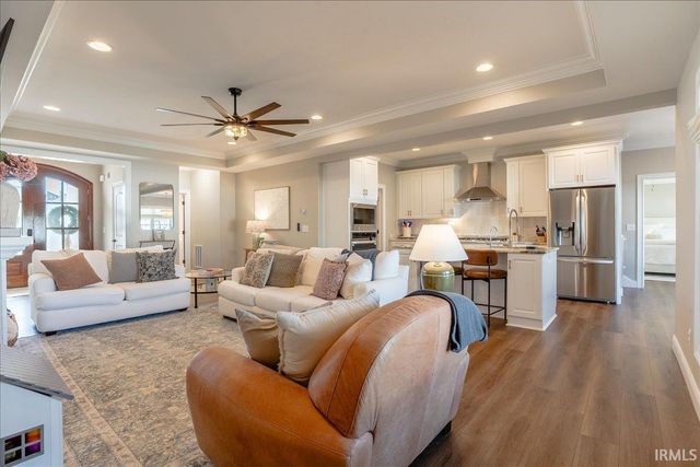 3514 Sand Drive, Newburgh, IN 47630