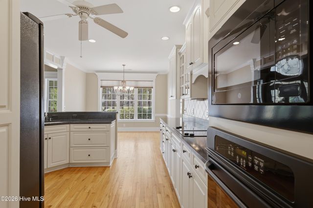 3890 Members Club Boulevard, Southport, NC 28461