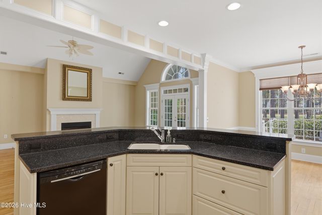 3890 Members Club Boulevard, Southport, NC 28461