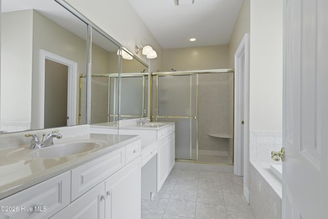 3890 Members Club Boulevard, Southport, NC 28461