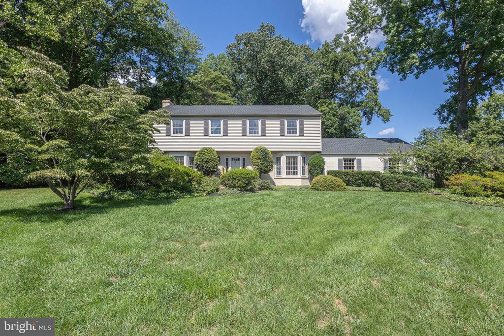 835 DUKES DR, YARDLEY, PA 19067 — photo 2