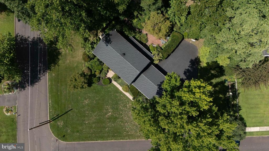 835 DUKES DR, YARDLEY, PA 19067 — photo 5