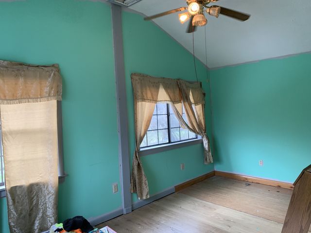 502 Twomey Rd, Centerville, TN 37033