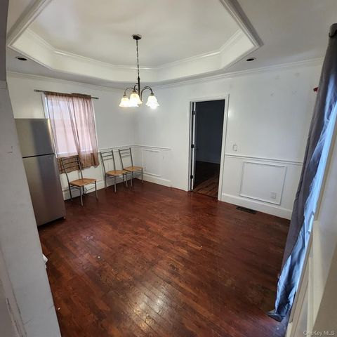 8 Orchard Lake Drive, Monroe, NY 10950