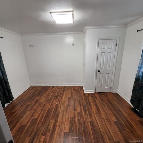 8 Orchard Lake Drive, Monroe, NY 10950