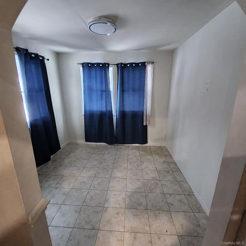 8 Orchard Lake Drive, Monroe, NY 10950