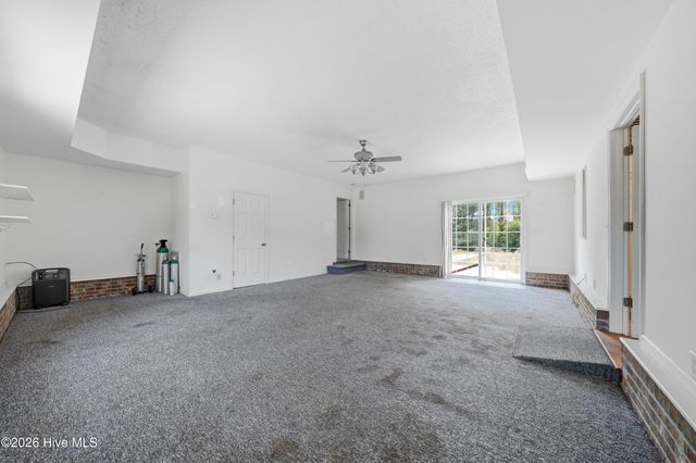 2320 Robert Hoke Road, Wilmington, NC 28412