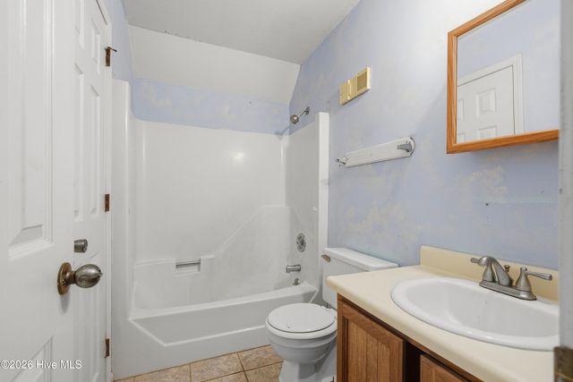 2320 Robert Hoke Road, Wilmington, NC 28412