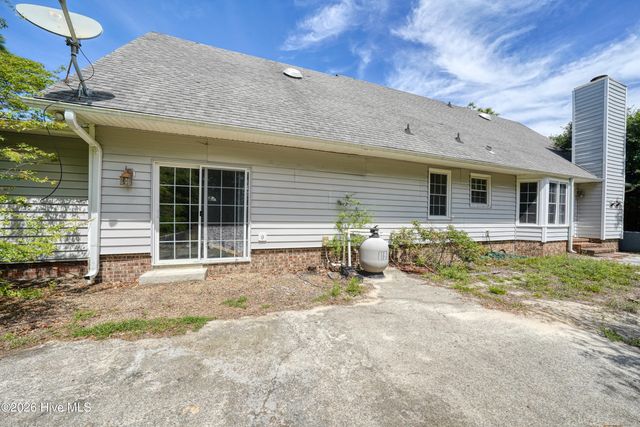 2320 Robert Hoke Road, Wilmington, NC 28412