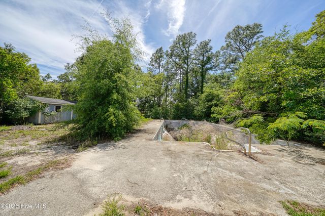 2320 Robert Hoke Road, Wilmington, NC 28412