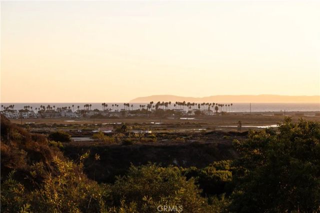 1789 Nantucket Place, Costa Mesa, CA 92627