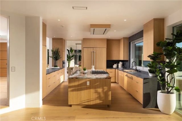 1789 Nantucket Place, Costa Mesa, CA 92627