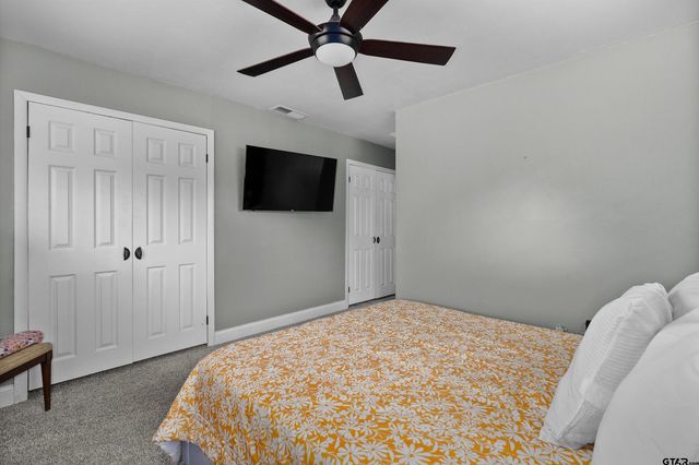 1706 Timberline Dr, Henderson, TX 75654