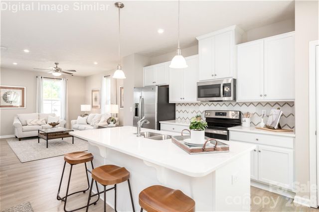 7349 Marino Court, Charlotte, NC 28212