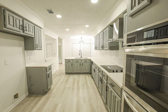 10107 Wayward Wind Lane, Houston, TX 77064