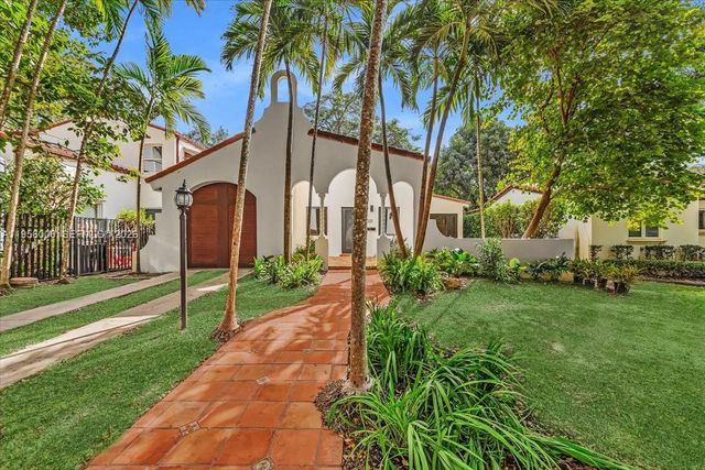 806 Medina Ave, Coral Gables, FL 33134