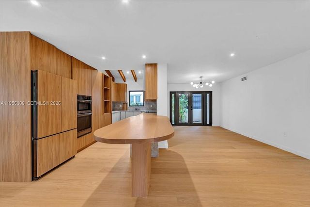 806 Medina Ave, Coral Gables, FL 33134