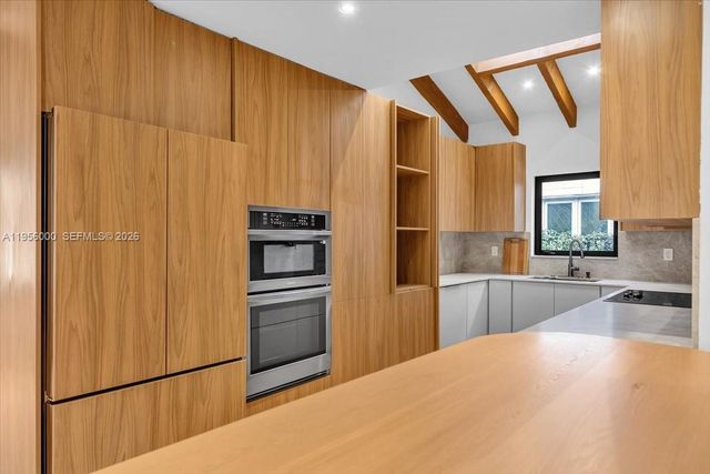 806 Medina Ave, Coral Gables, FL 33134