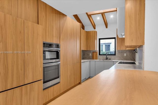 806 Medina Ave, Coral Gables, FL 33134