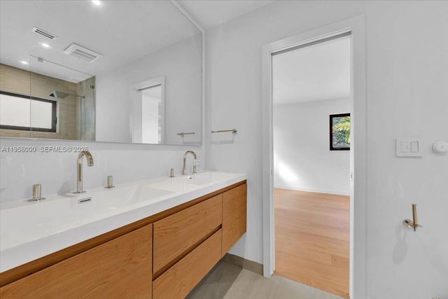 806 Medina Ave, Coral Gables, FL 33134