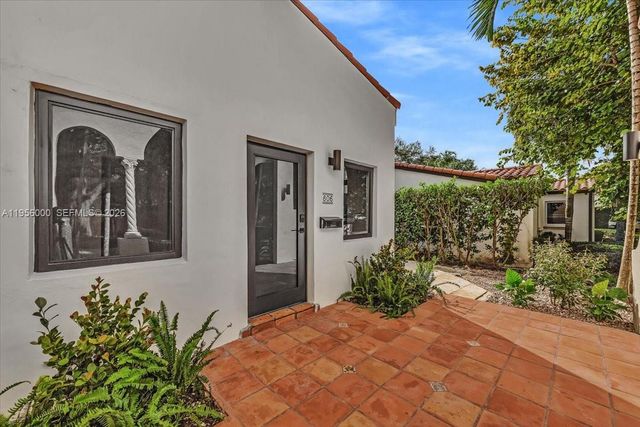 806 Medina Ave, Coral Gables, FL 33134