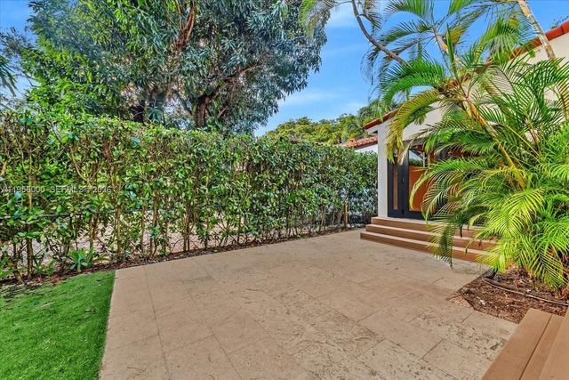 806 Medina Ave, Coral Gables, FL 33134