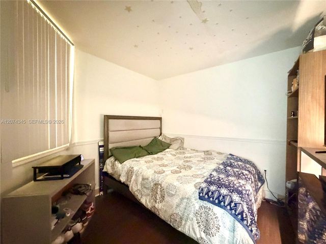 8964 W Flagler Street 107, Miami, FL 33174
