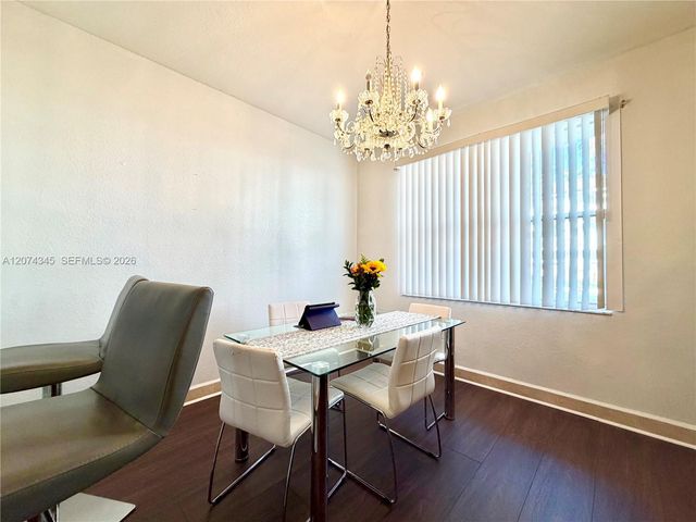 8964 W Flagler Street 107, Miami, FL 33174