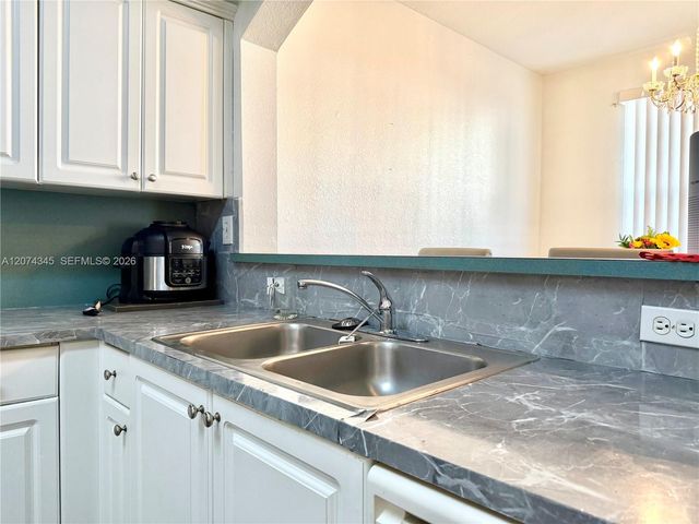 8964 W Flagler Street 107, Miami, FL 33174