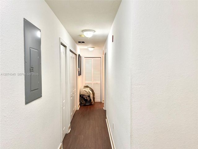 8964 W Flagler Street 107, Miami, FL 33174