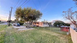 4049 Laguna Shores, Corpus Christi, TX 78418