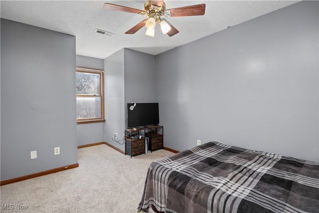 1095 Arrowhead Drive, Vermilion, OH 44089