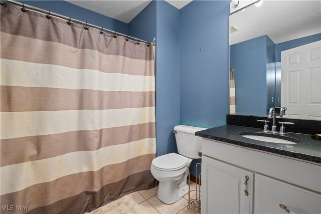 1095 Arrowhead Drive, Vermilion, OH 44089