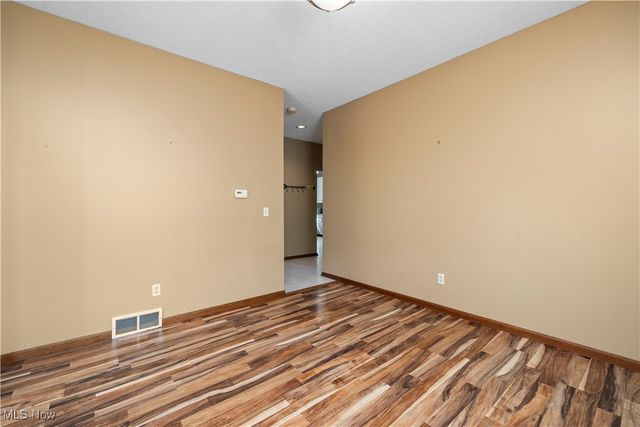 1095 Arrowhead Drive, Vermilion, OH 44089