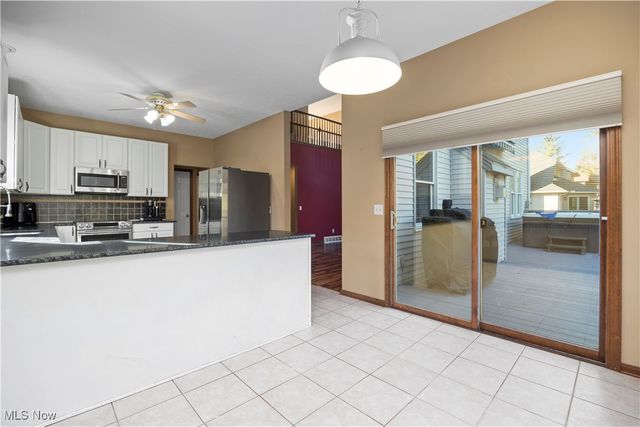 1095 Arrowhead Drive, Vermilion, OH 44089