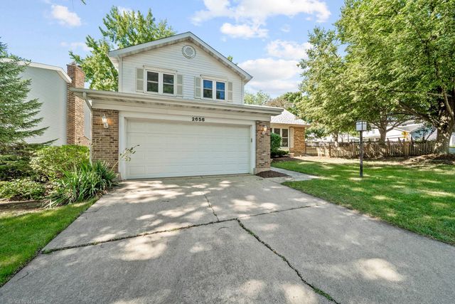 2656 Bloomfield Drive, Lisle, IL 60532