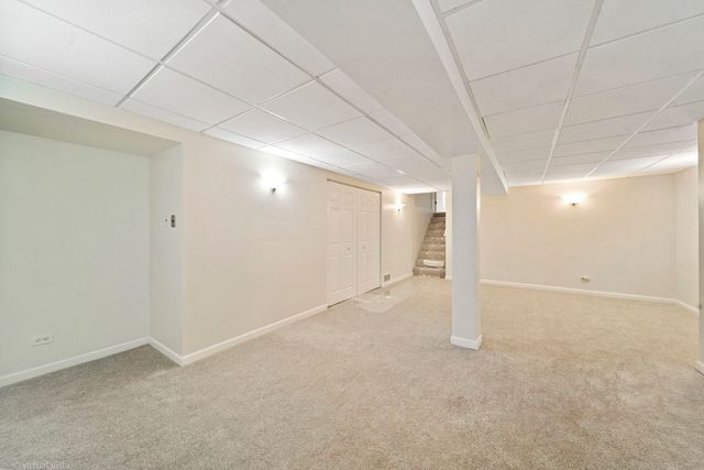 2656 Bloomfield Drive, Lisle, IL 60532