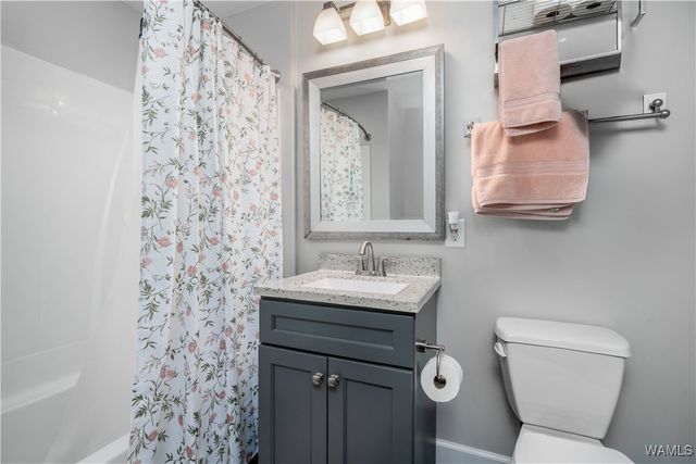 801 16th 2A, Tuscaloosa, AL 35401