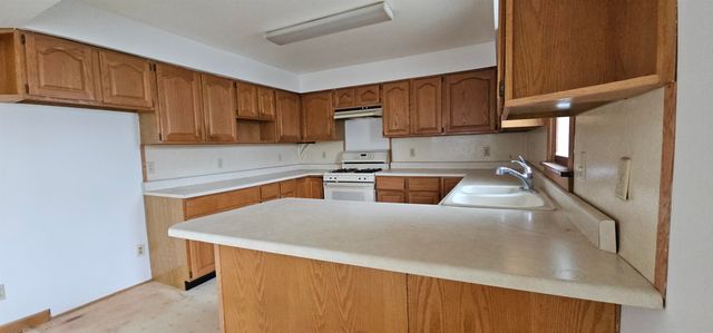 106 S Valley, West Branch Twp, MI 48661