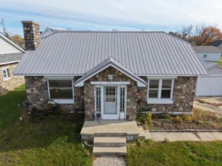 106 S Valley, West Branch Twp, MI 48661