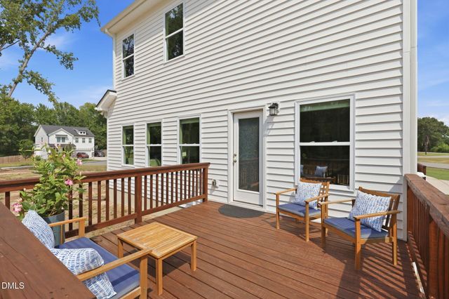 22 Avents Creek Way, Fuquay Varina, NC 27526