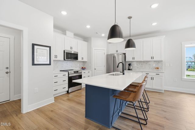 22 Avents Creek Way, Fuquay Varina, NC 27526
