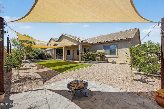 14290 N Arrowpoint Ash Avenue, Marana, AZ 85658