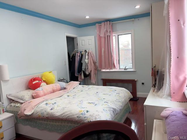 7547 193rd Street, Fresh Meadows, NY 11366