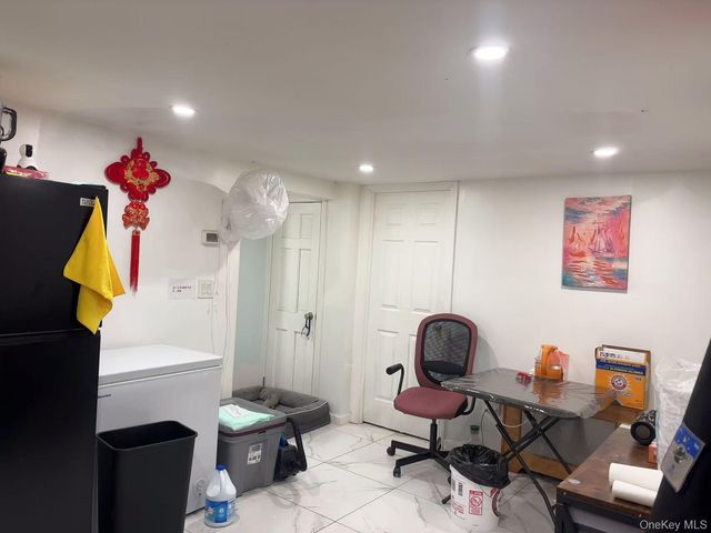 7547 193rd Street, Fresh Meadows, NY 11366