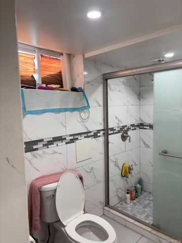 7547 193rd Street, Fresh Meadows, NY 11366