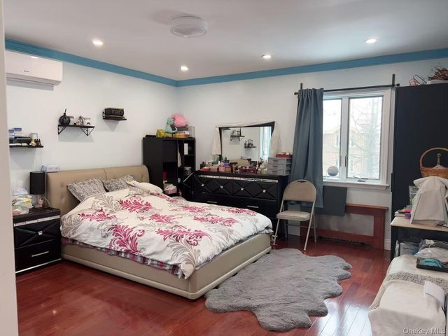 7547 193rd Street, Fresh Meadows, NY 11366