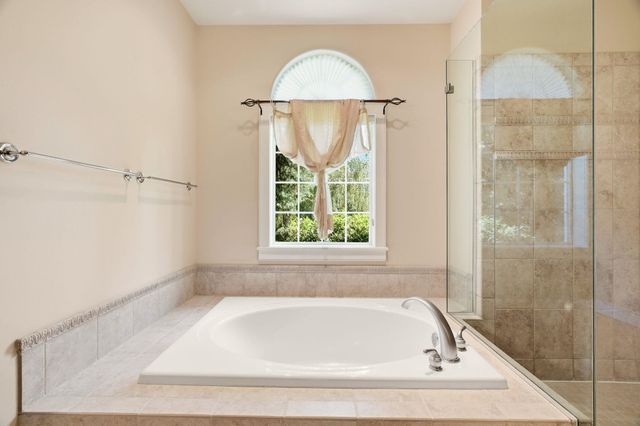 1505 E Legacy Ln, Spokane, WA 99208