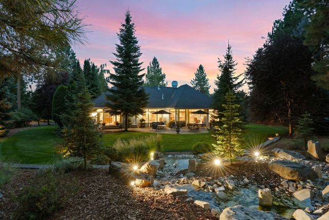 1505 E Legacy Ln, Spokane, WA 99208
